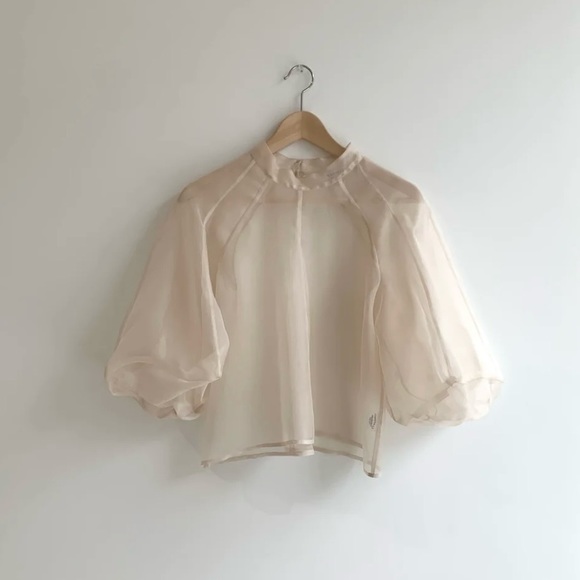 Kamperett Meiere Blouse - Picture 2 of 13
